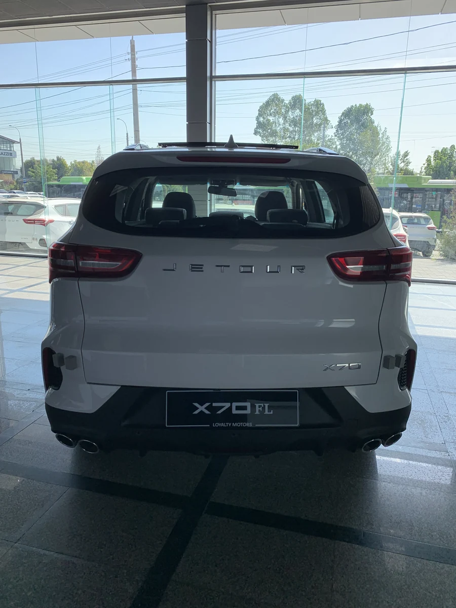 Jetour X70