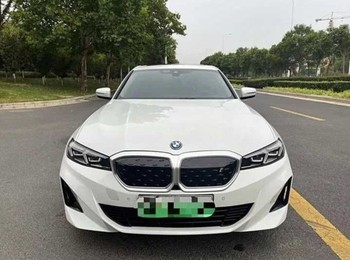 BMW i3, 2025, Toshkent shahri