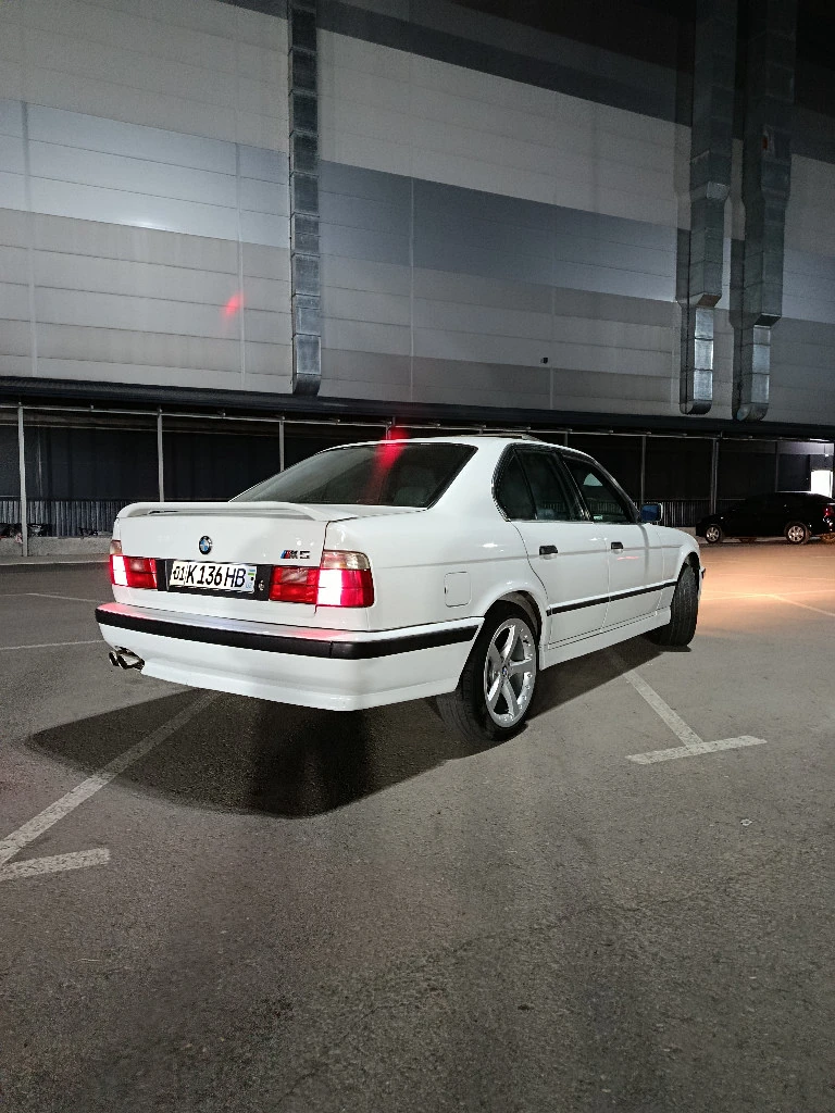 BMW M5