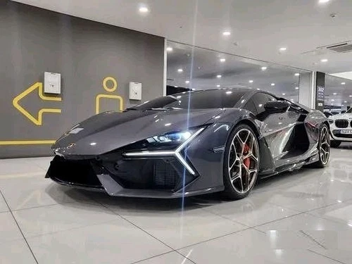 Lamborghini Revuelto, 2026, Toshkent shahri