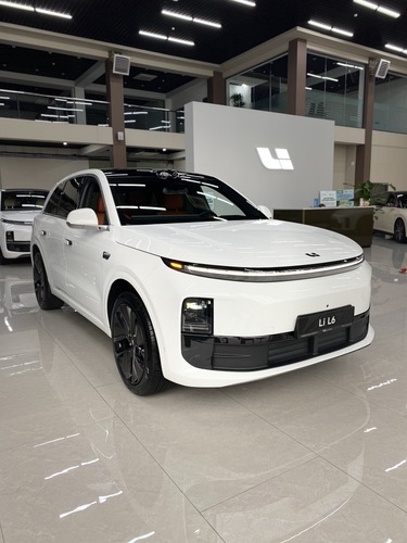 LiXiang L6, 2025, Toshkent shahri