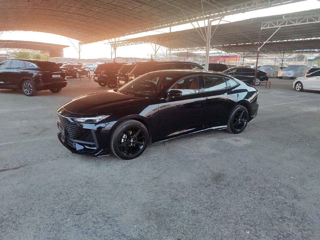 Changan UNI-V