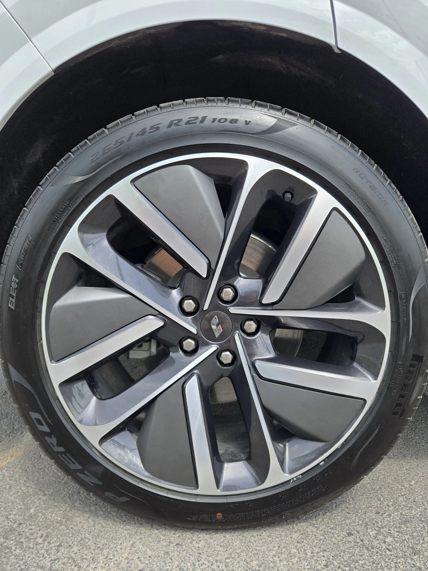 LiXiang L6