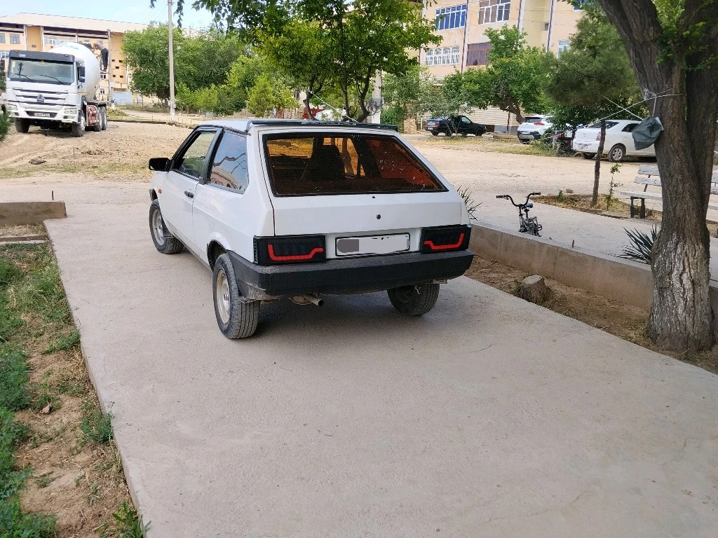 Lada (ВАЗ) 2108