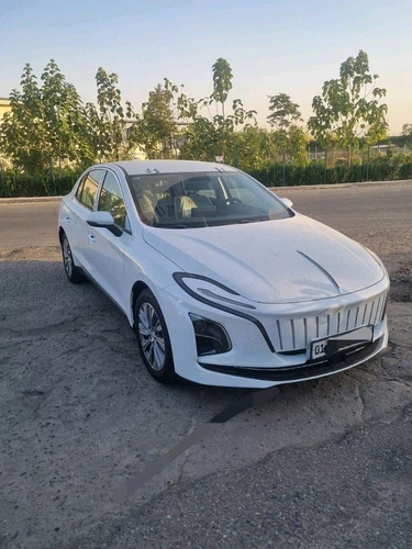 Hongqi E-QM5, 2025, Toshkent shahri