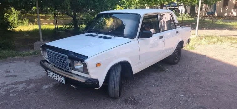 Lada (ВАЗ) 2107