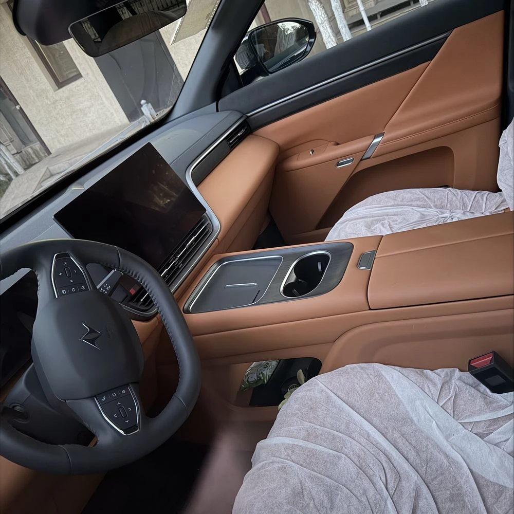 Dongfeng EP 008