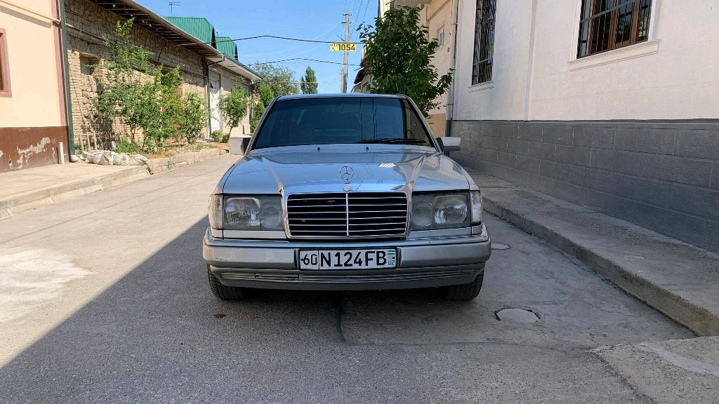 Mercedes-Benz E-Класс