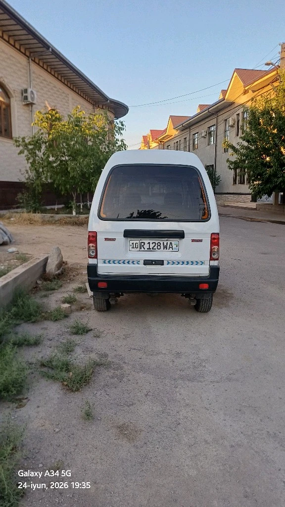 Chevrolet Damas