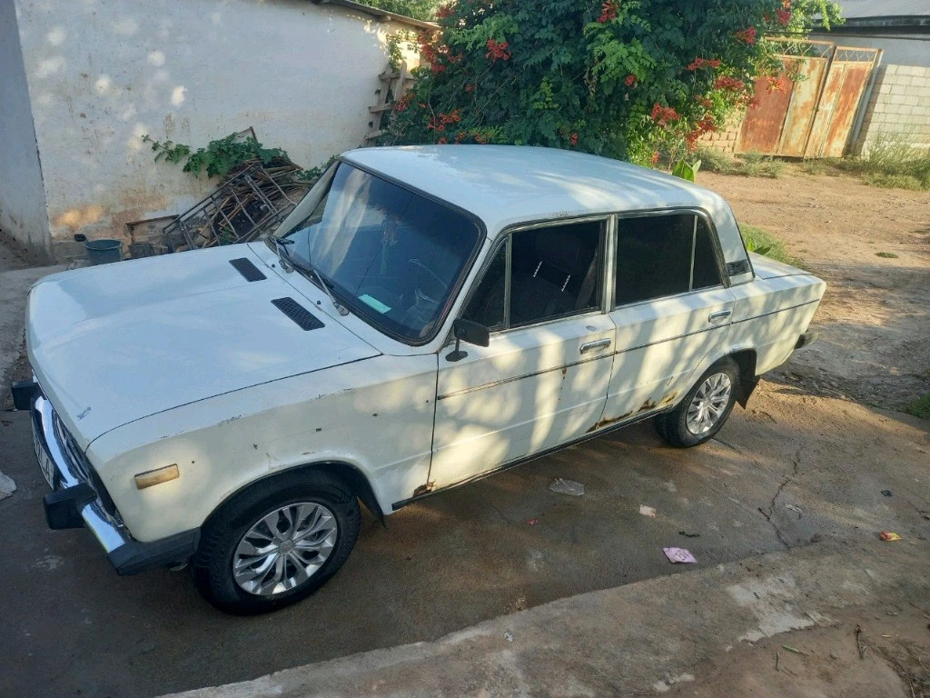 Lada (ВАЗ) 2106