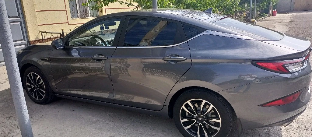 JAC J7