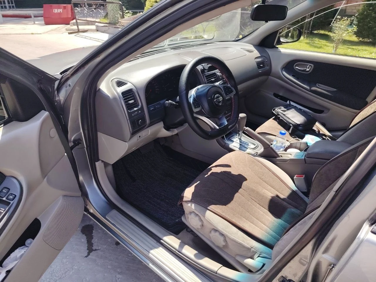 Nissan Maxima