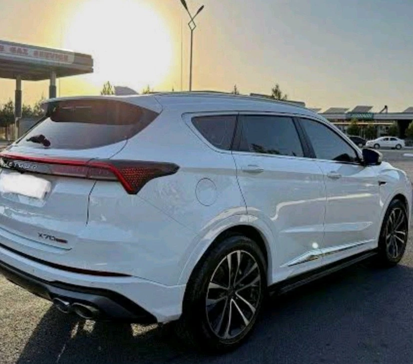 Jetour X70 PLUS