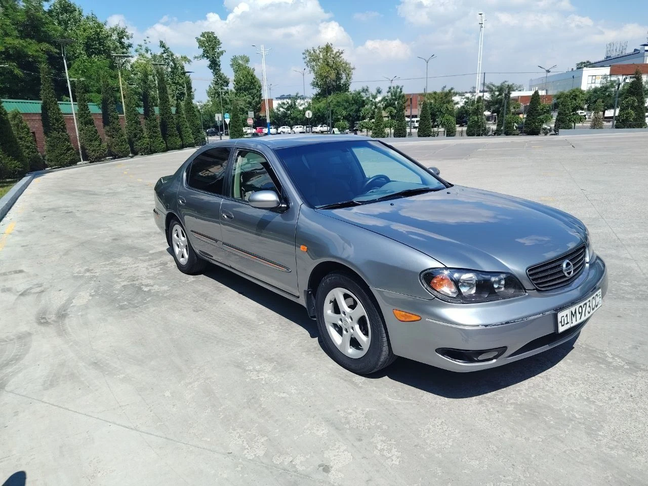 Nissan Maxima
