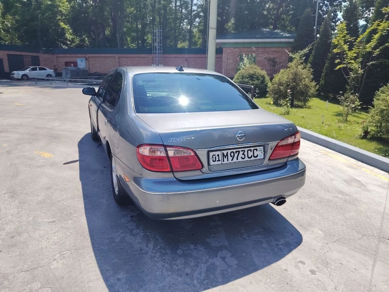 Nissan Maxima