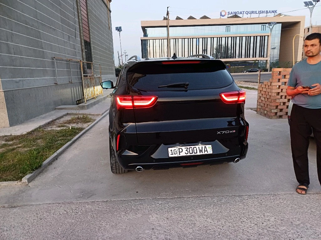 Jetour X70