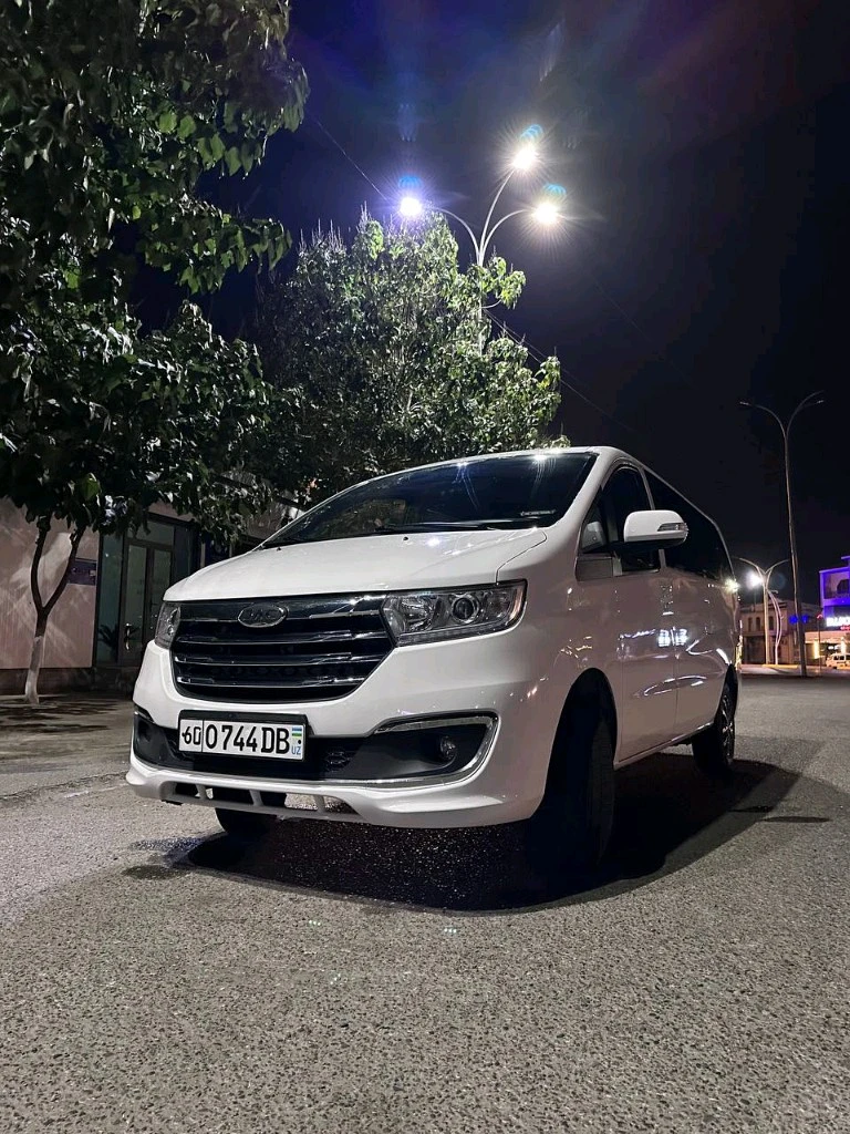JAC M3