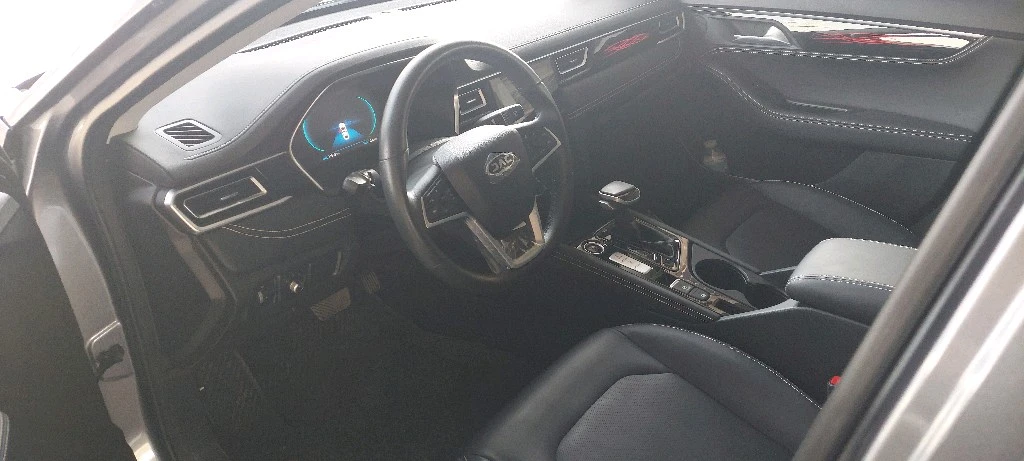 JAC J7