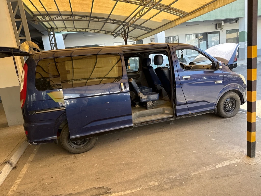 Foton Midi