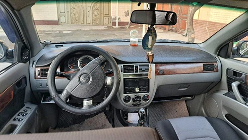 Daewoo Lacetti, 2004, Toshkent shahri