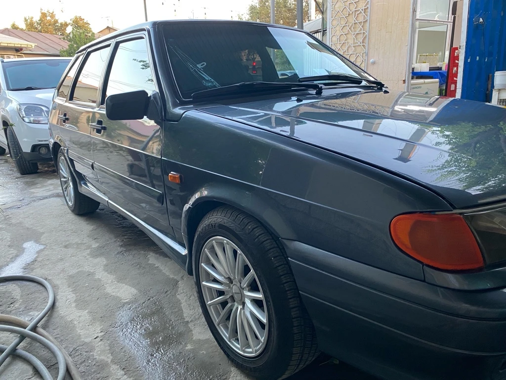 Lada (ВАЗ) 2114