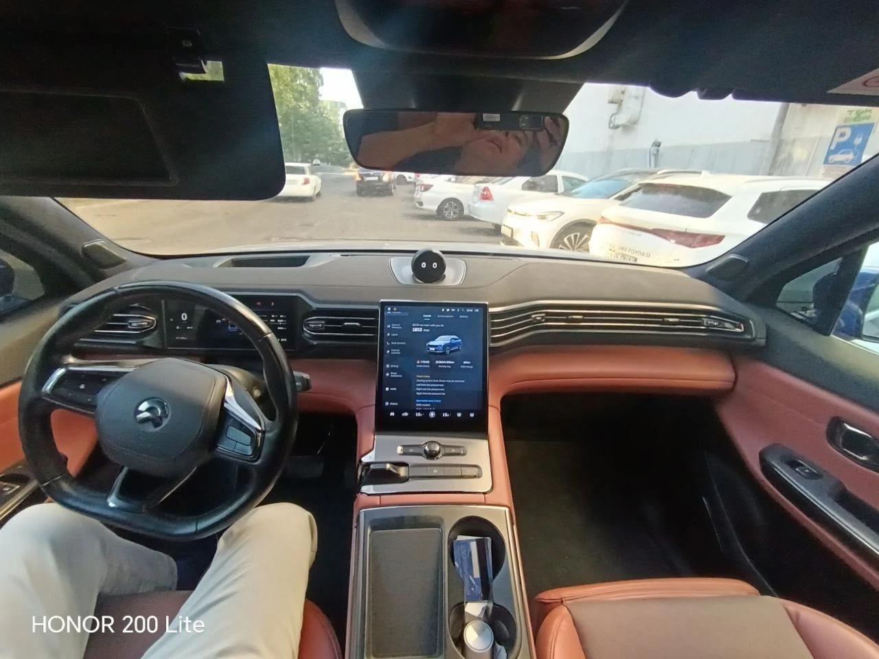 Nio EC6