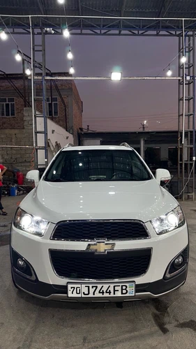 Chevrolet Captiva, 2013, Qashqadaryo