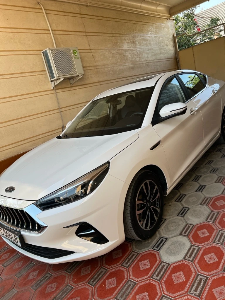 JAC J7