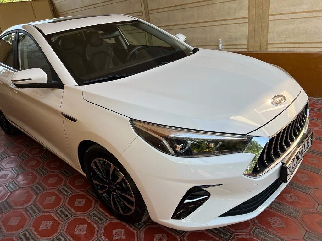 JAC J7