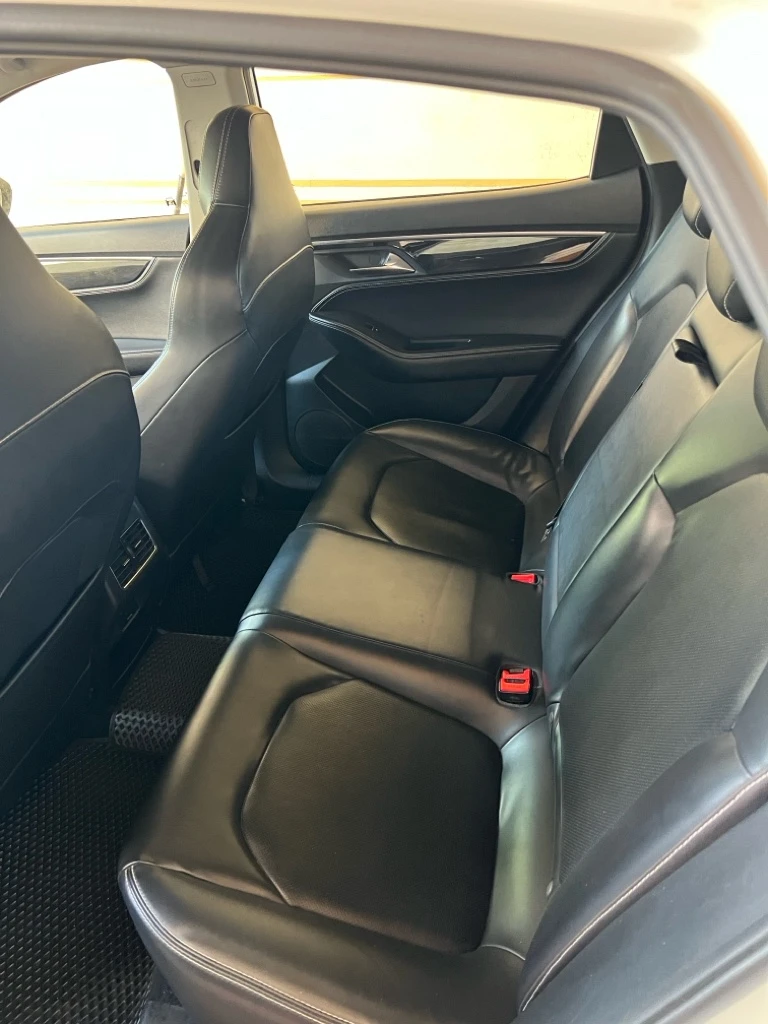 JAC J7