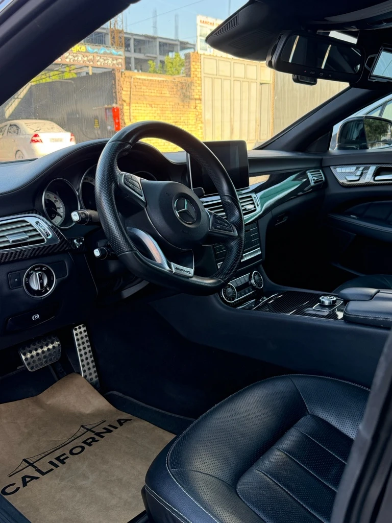 Mercedes-Benz CLS