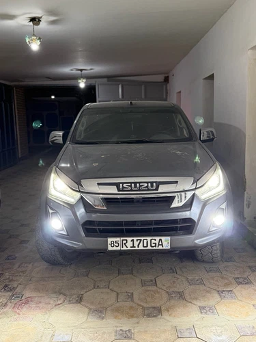 Isuzu D-Max, 2020, Navoiy