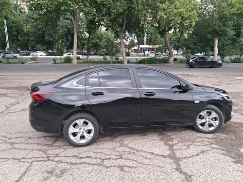 Chevrolet Onix, 2026, Toshkent