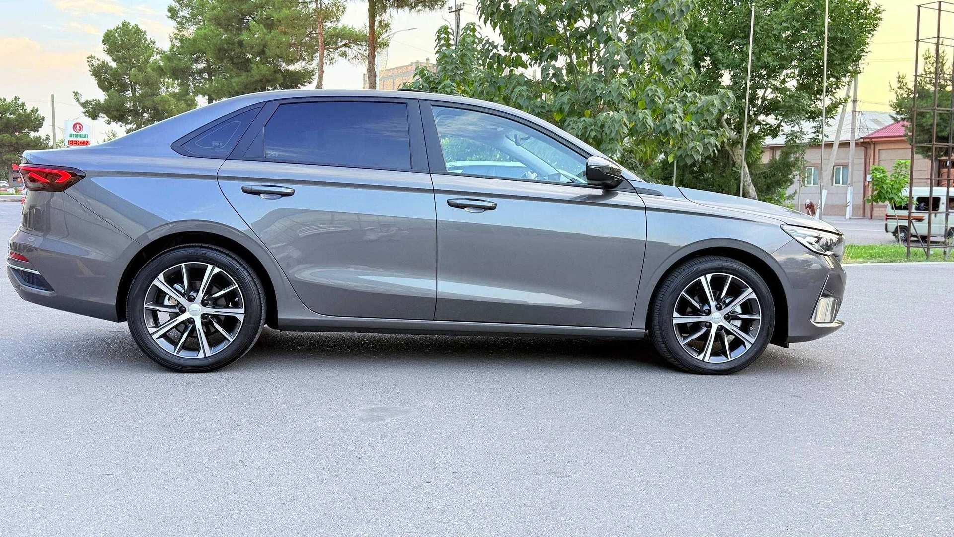 Geely Emgrand S