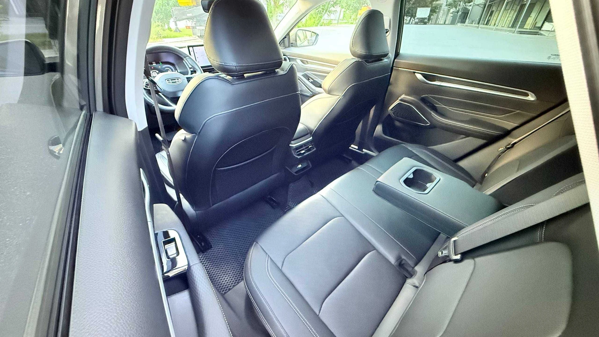 Geely Emgrand S