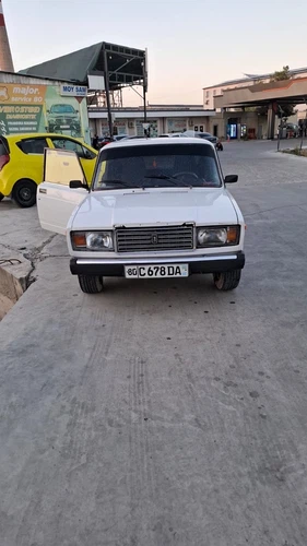 Lada (ВАЗ) 2107, 2000, Buxoro