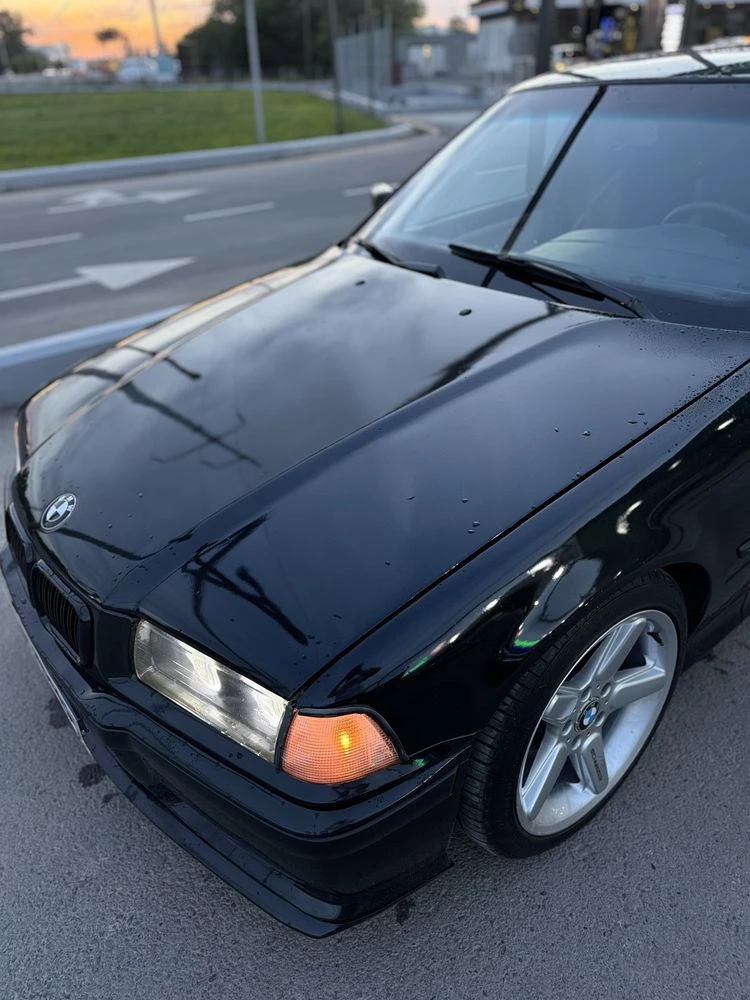 BMW 3200