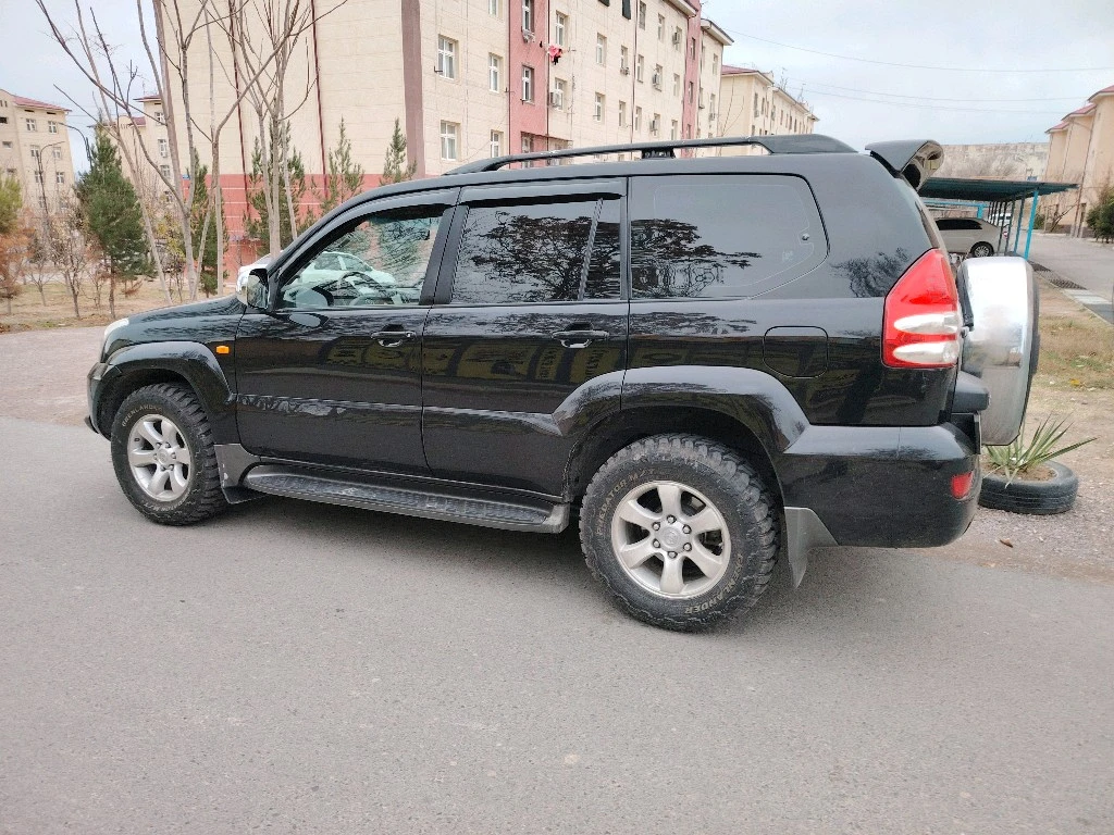 Toyota Land Cruiser Prado