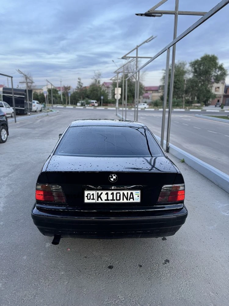 BMW 3200
