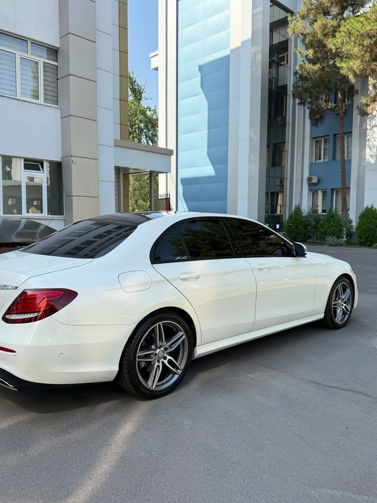 Mercedes-Benz E-Класс