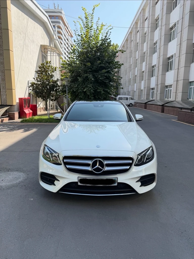 Mercedes-Benz E-Класс