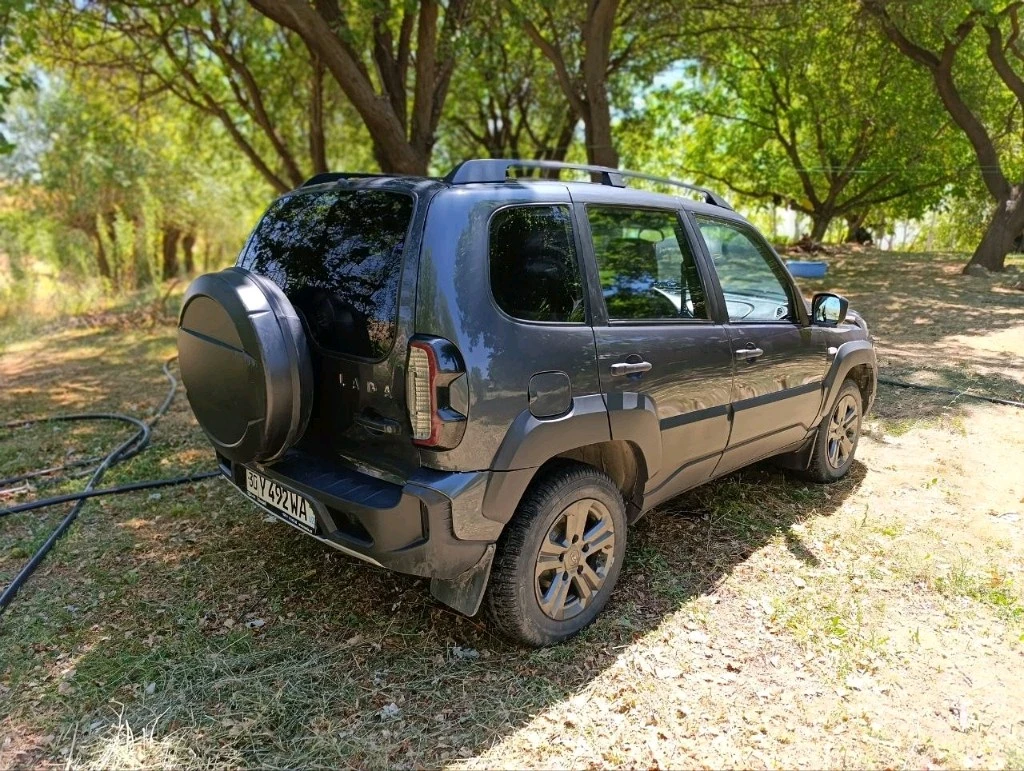 Lada (ВАЗ) Niva Legend
