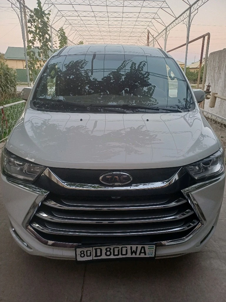 JAC M4