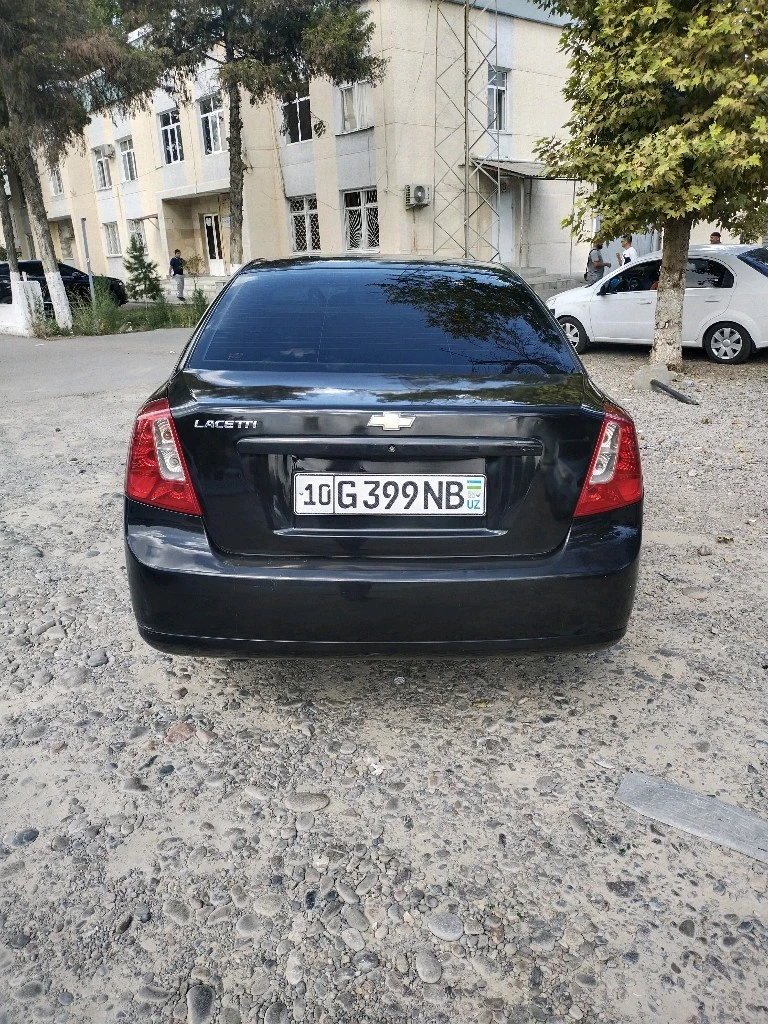 Daewoo Lacetti