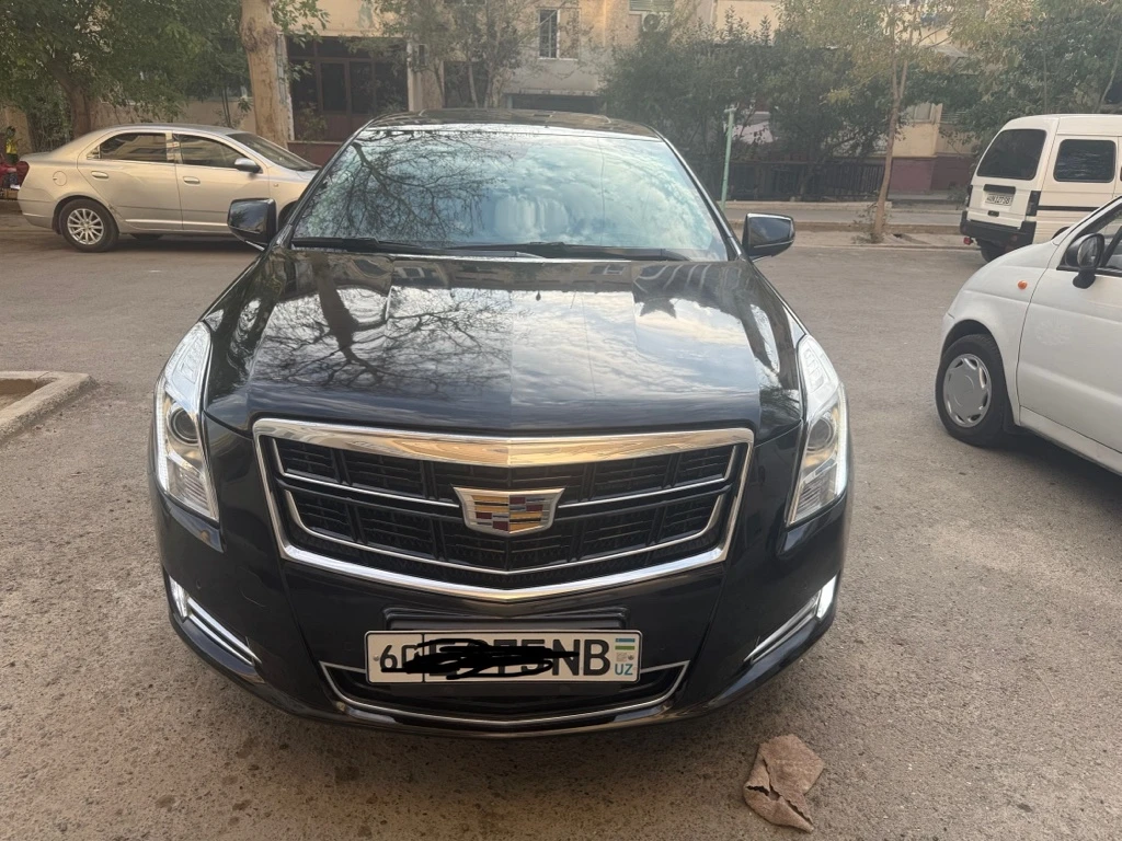 Cadillac XTS