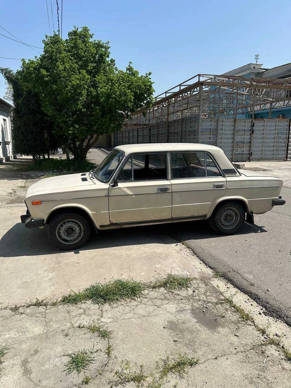 Lada (ВАЗ) 2106