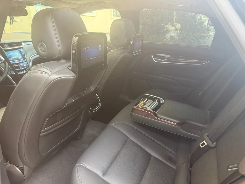 Cadillac XTS