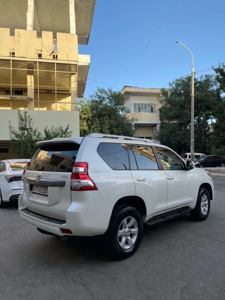 Toyota Land Cruiser Prado
