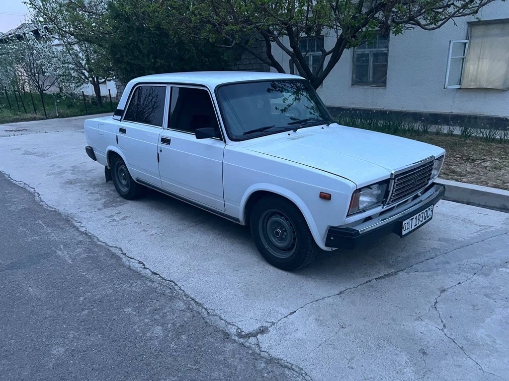 Lada (ВАЗ) 2107