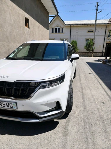 Kia Carnival, 2023, Toshkent shahri